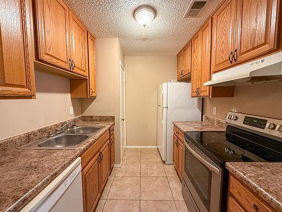 4th image of 7004 Lanier Dr APT 3