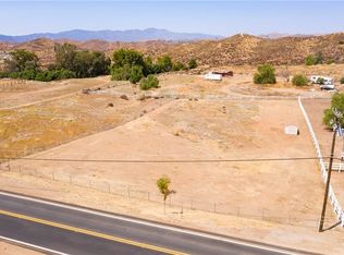 27797 Goetz Rd, Canyon Lake, CA 92587