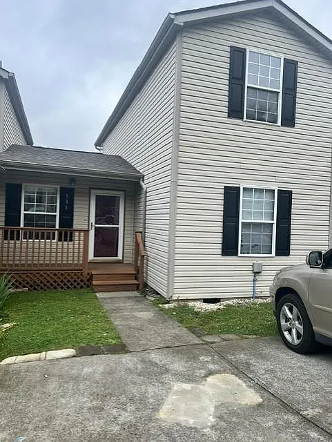 531 Cupola Way — Photo 1