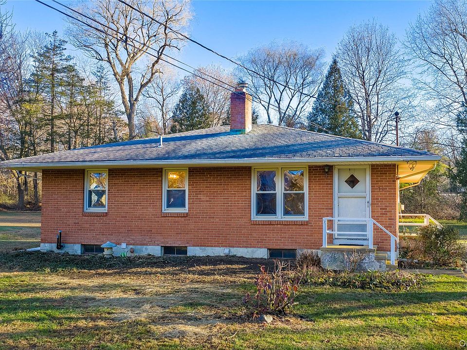1st image of 16 Townsend Boulevard