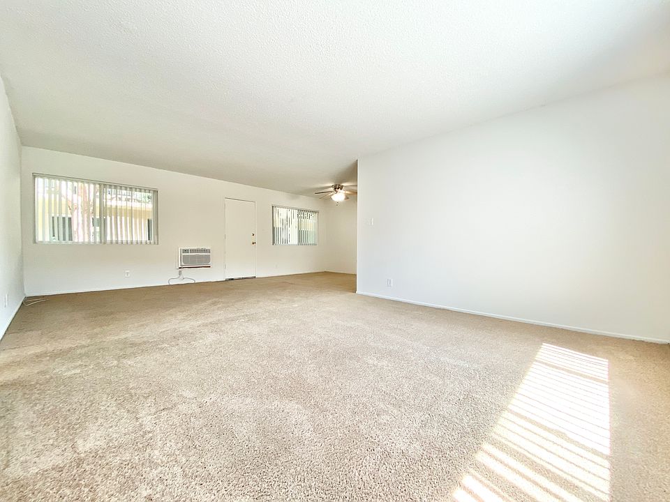 1st image of 7616 Fulton Ave APT 2