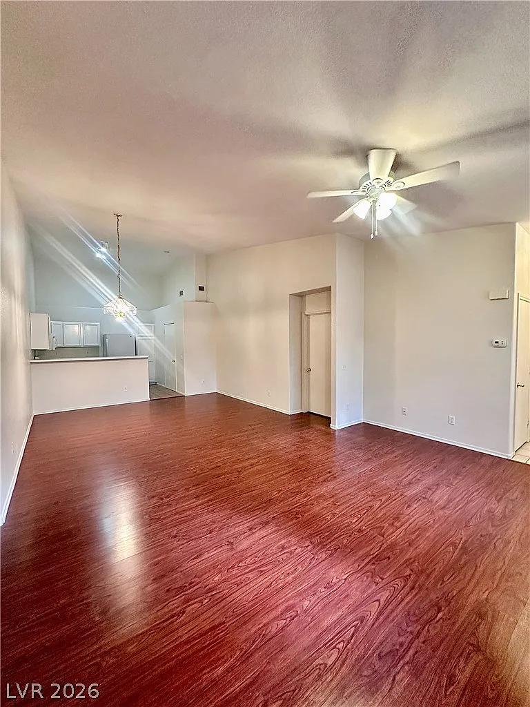 2 bed, 2.0 bath, 1319 sqft, $1,600 — Photo 1