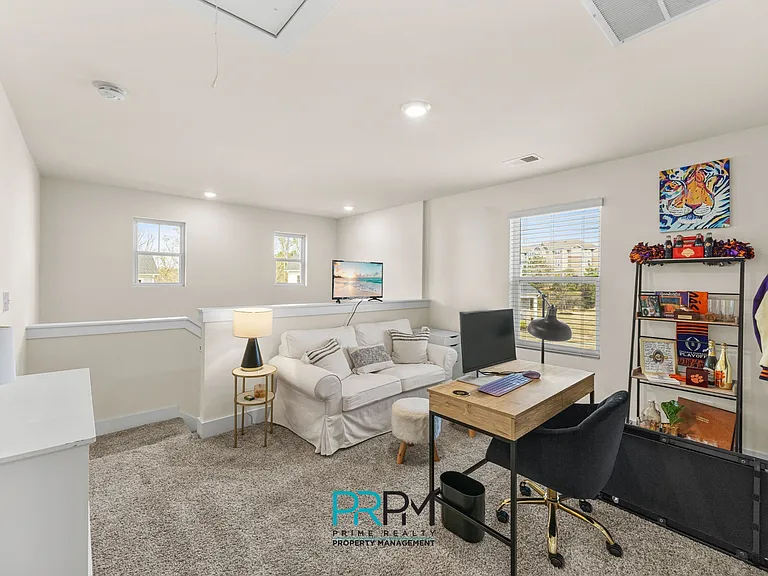 63 Galley Ln — Photo 27