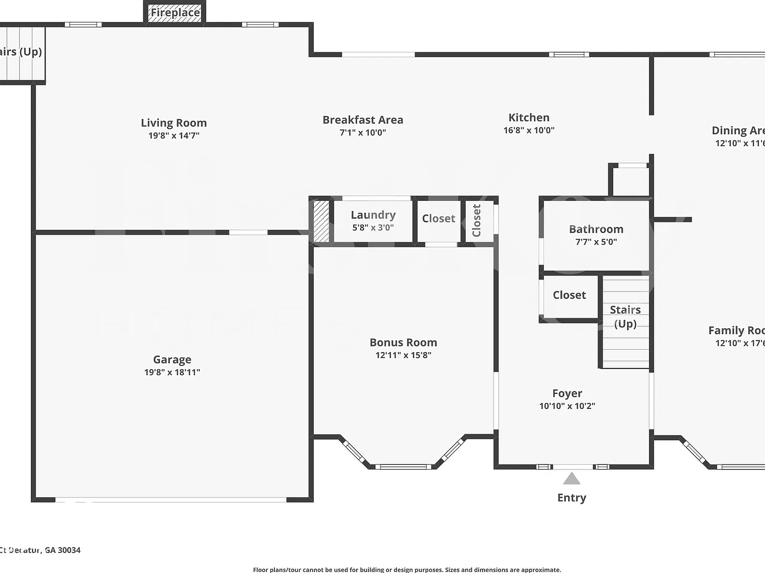 5 bed, 2.5 bath, 2820 sqft, $2,900 — Photo 2