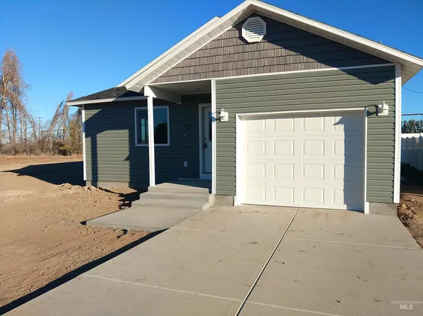 570 7th Ave W, Wendell, ID 83355