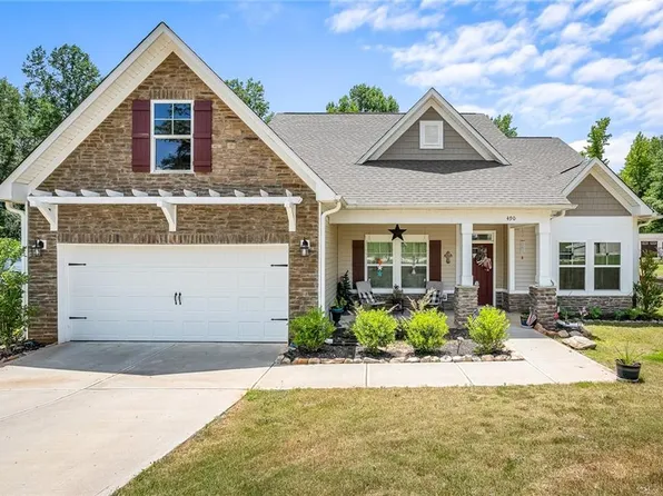 490 Twin View Dr, Westminster, SC 29693