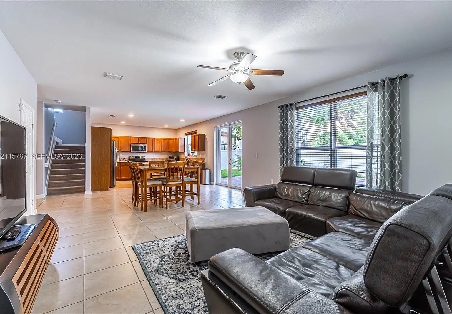 Kendall Commons Residenti — Photo 4