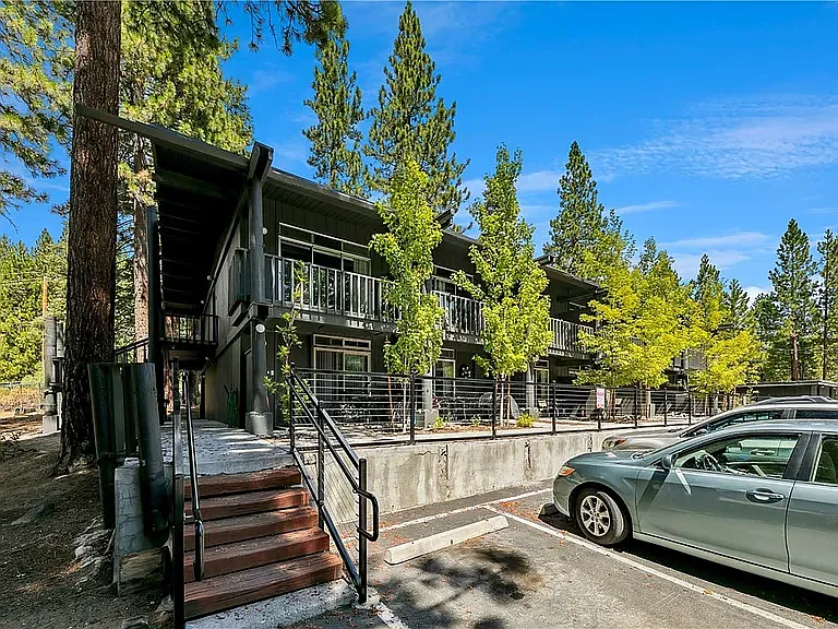 751 Tahoe Blvd #20 — Photo 8