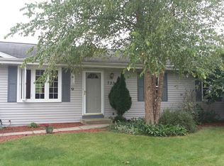 733 Edison Ave, Janesville, WI 53546