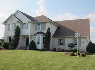 4895 Curtice Rd, Northwood, OH 43619