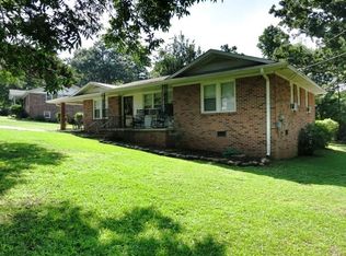 26 Spring St, Williamston, SC 29697