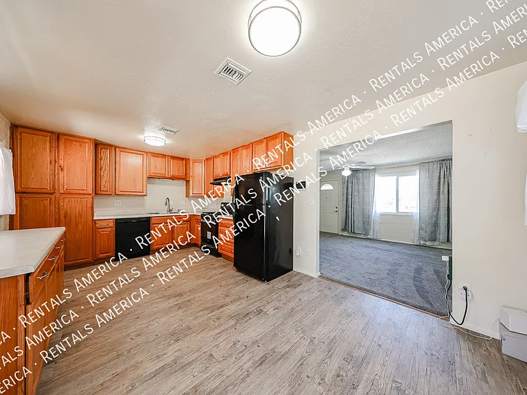 7901 E Kimsey Ln — Photo 10
