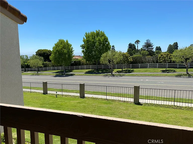 21 Seaview Dr S — Photo 10