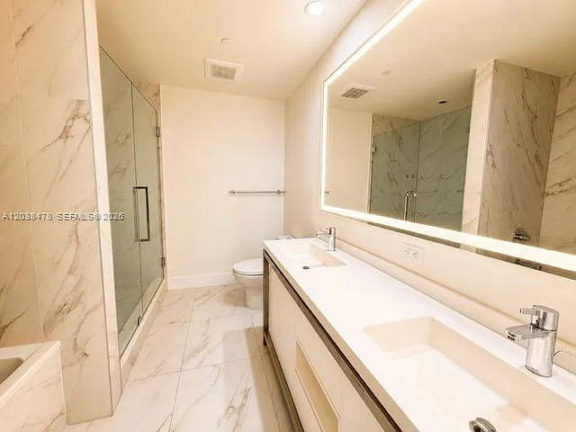 2000 Metropica Way #304 — Photo 6