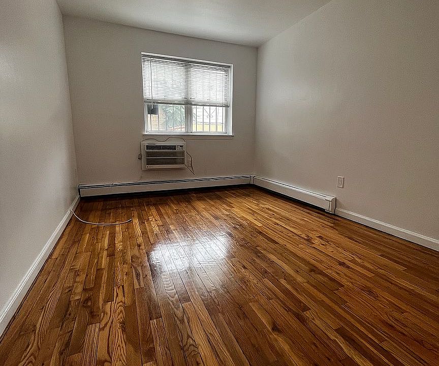 2nd image of 36-15 29th St #1B