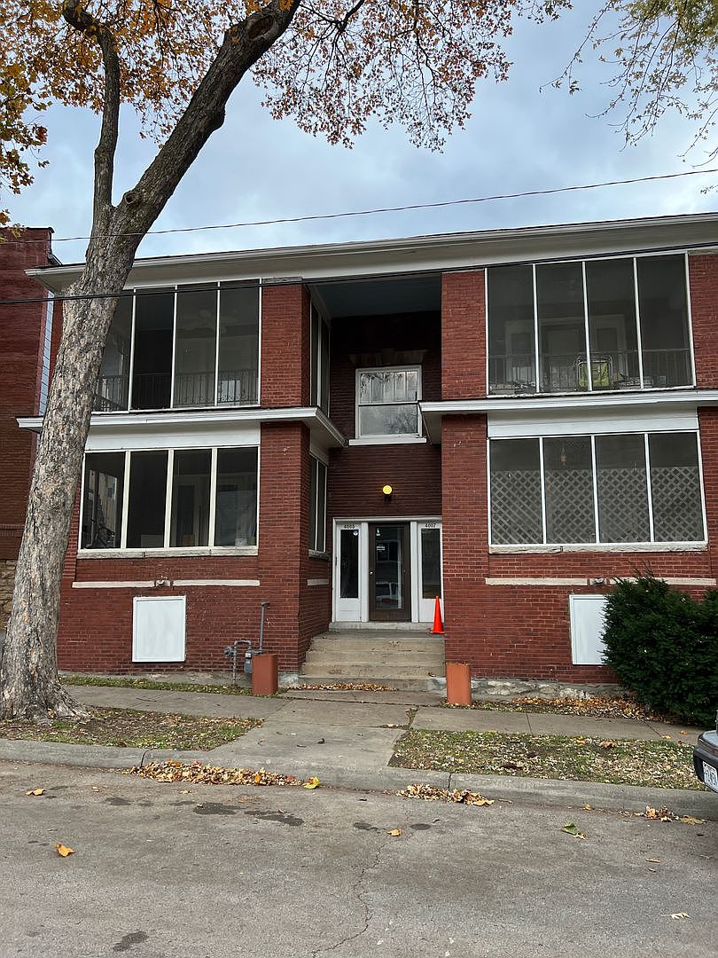 40054007 Holly St BASEMENT 4007, Kansas City, MO 64111 Zillow