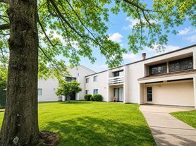 Sylvan Ridge Apartments