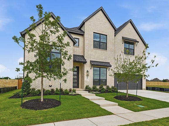 3rd image of 205 Hunters Glen Way