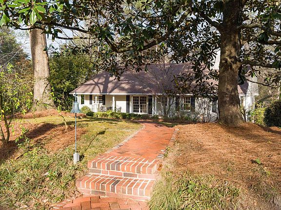 4th image of 3873 Glencoe Dr