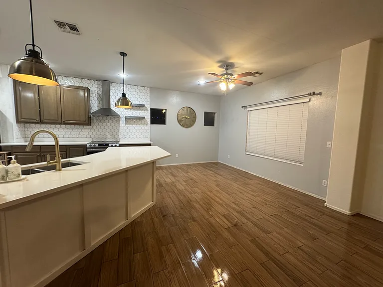 28007 N Muscovite Dr — Photo 26