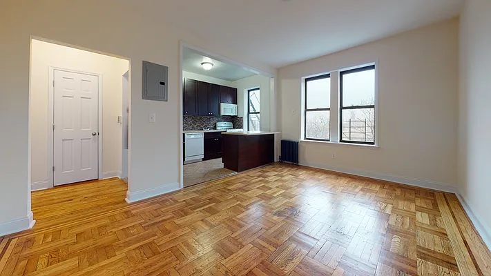 Rented by Revona Properties | media 1