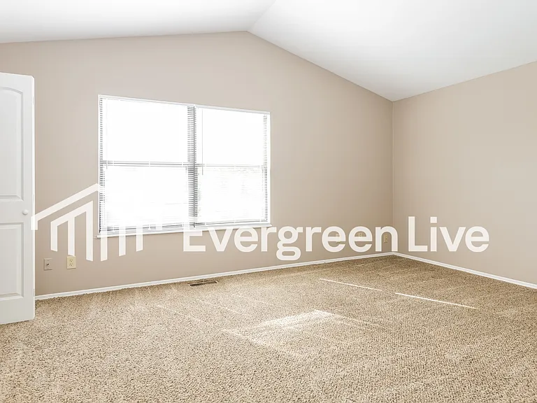 6500 Loblolly Dr — Photo 11