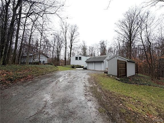 3rd image of 5018 Erron Hill Rd