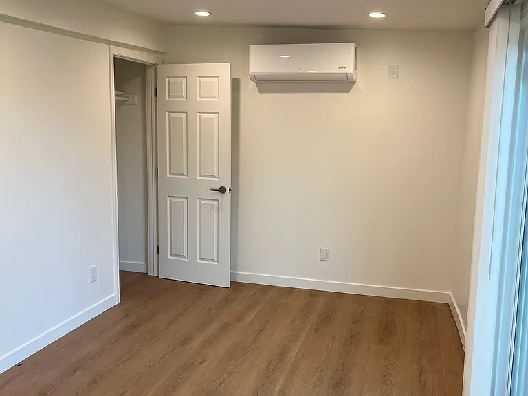 6324 Longview Ave — Photo 5