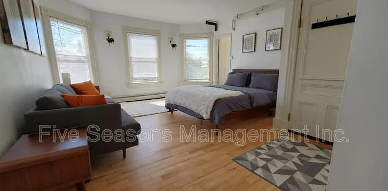 94 N Winooski Ave #2 — Photo 12