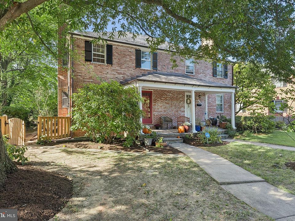 1st image of 316 Woodbourne Ave