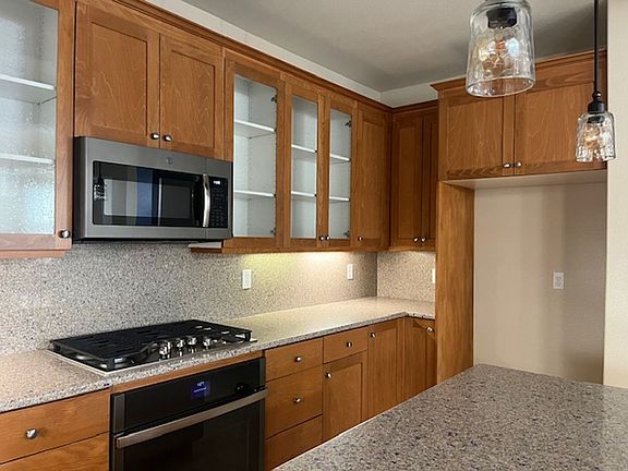 3rd image of 1344 Veneto Dr