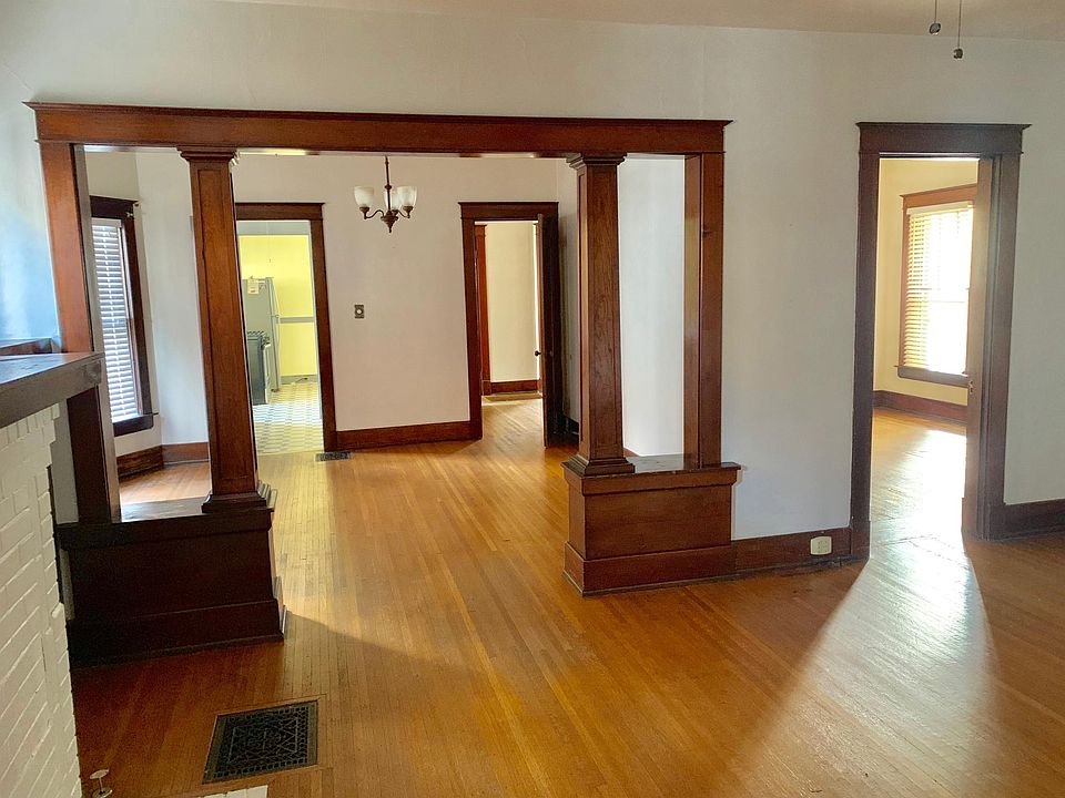 1st image of 1708 Tyler Pkwy #1
