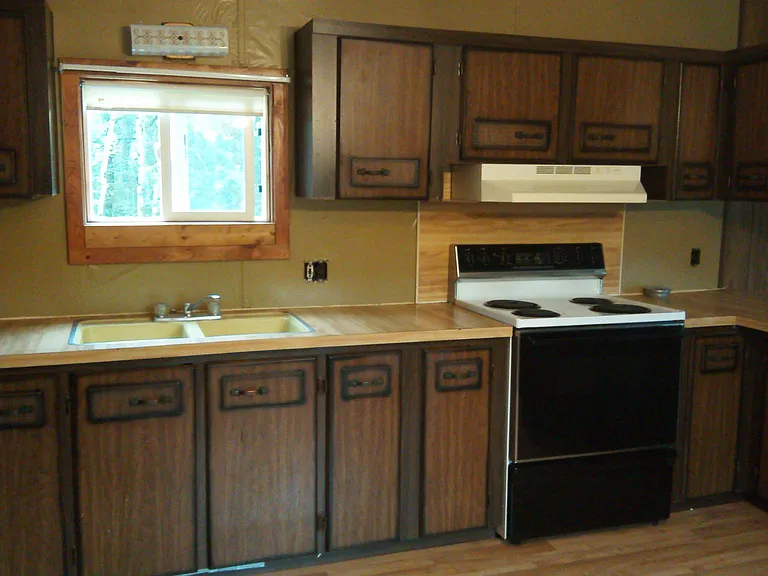 State — Photo 3
