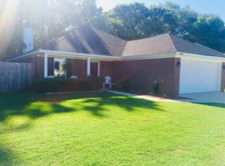 25733 Argonne Dr, Daphne, AL 36526