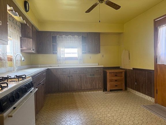 2nd image of 211 S Allen Ave