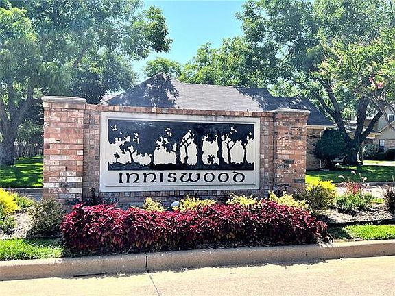 2nd image of 2828 Inniswood Cir