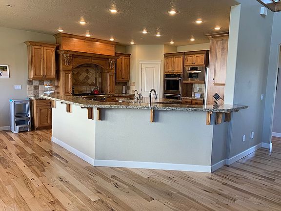 2nd image of 5477 N Quail Summit Pl