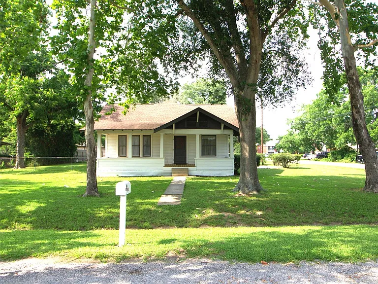 315 High St — Photo 33