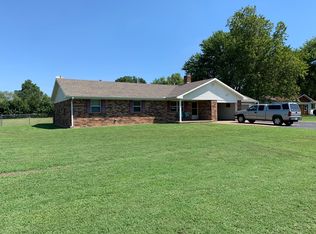 420 W Rheas Mill Rd, Farmington, AR 72730