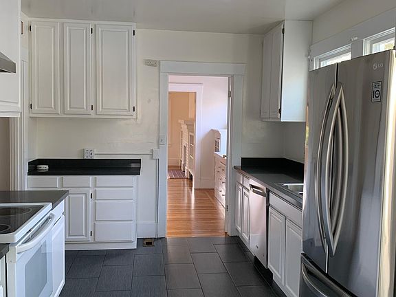 3rd image of 1248 Paloma Ave