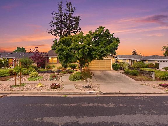 3rd image of 5267 Woodstock Way