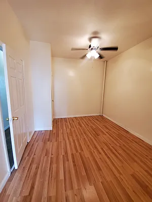 Rented by Paragon Real Estate Corporation | media 9