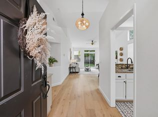 118 Farham Dr, Folsom, CA 95630