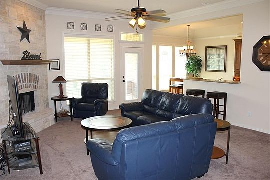 2nd image of 3017 Whistler Dr