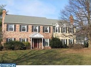 807 Nathan Hale Dr, West Chester, PA 19382
