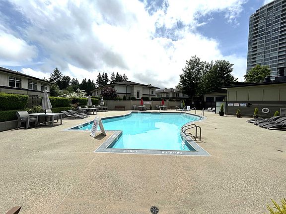 5th image of 3102 Windsor Gate #307
