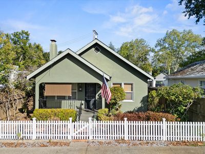 2349 California St, Redding, CA, 96001