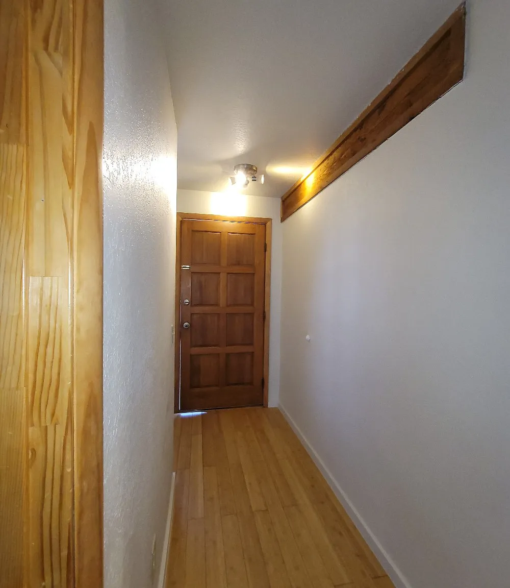 2 bed, 966 sqft, $2,400 — Photo 3