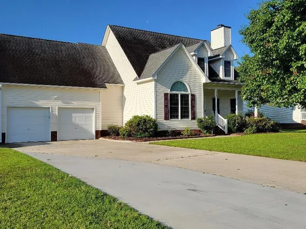 678 Winterfield Drive, Winterville, NC 28590