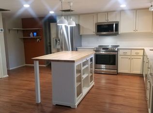 122 W Coral Gables Dr, Phoenix, AZ 85023